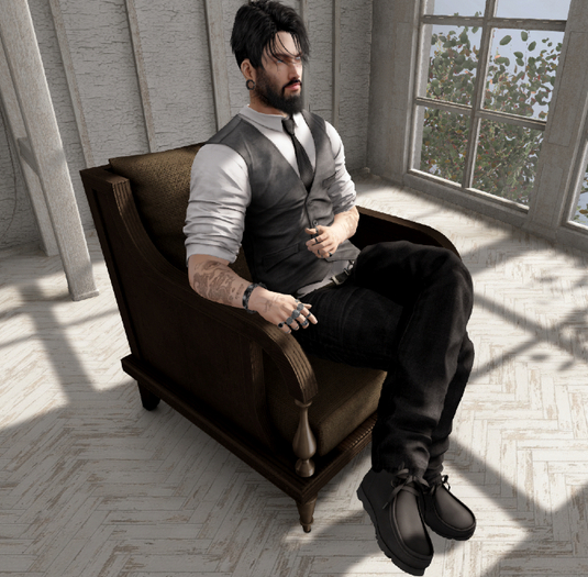 BB Patience Pose - M