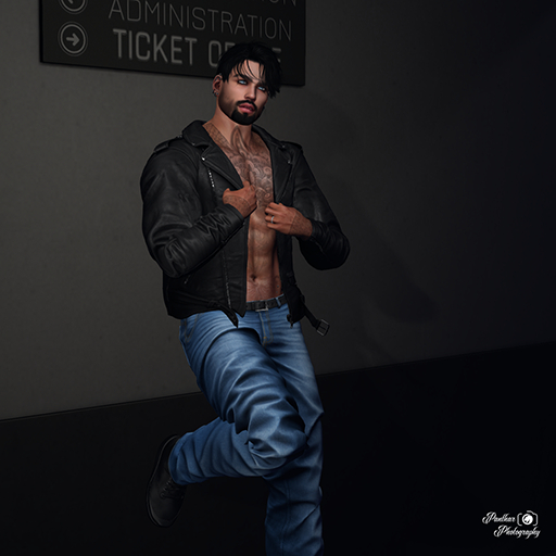 [Panthar Pose] Leaning Waiting