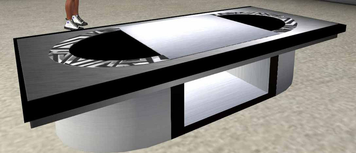 DD Stylish chrome coffee table