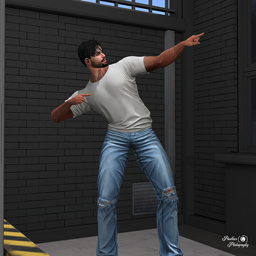 [Panthar Pose] Bolt