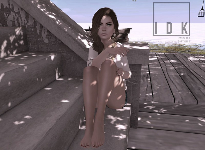 .::IDK::. Pose #163