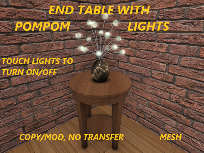 END TABLE WITH POMPOM LIGHTS