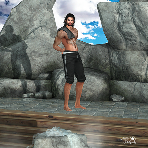 [Panthar Pose] Hands behind back
