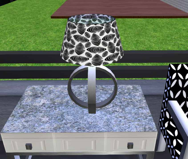 DD Designer Lamp