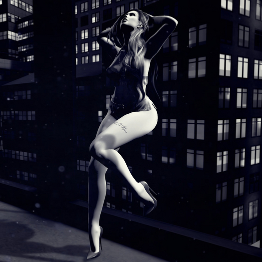 BB Heating Up Pose - F