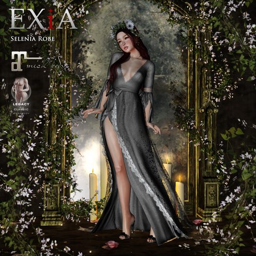 * EXiA * Selenia Robe Black