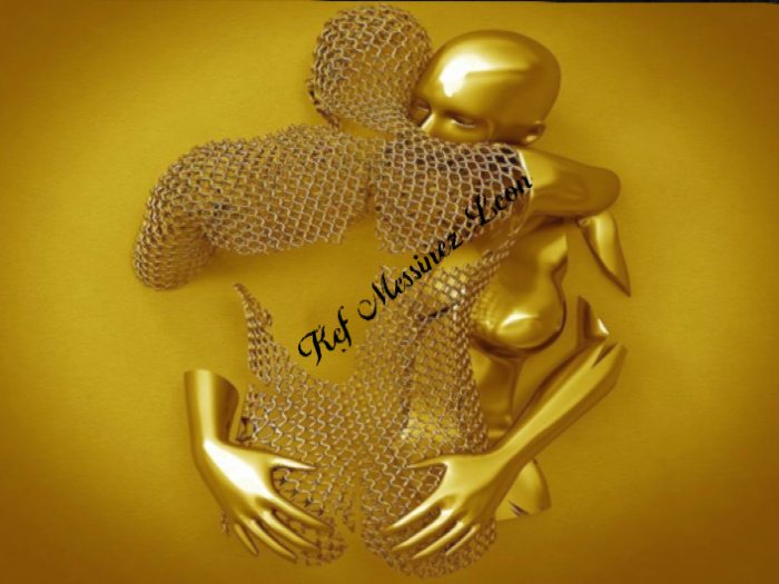 heart embrace gold