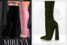 Look At Me. Mireya : khaki