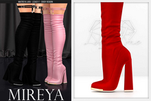 Look At Me. Mireya : crimson