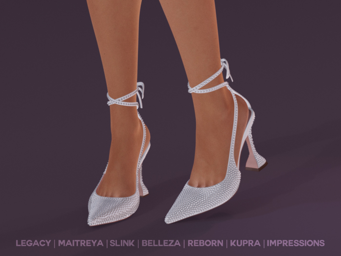 $NT Lustrous Pumps WHITE