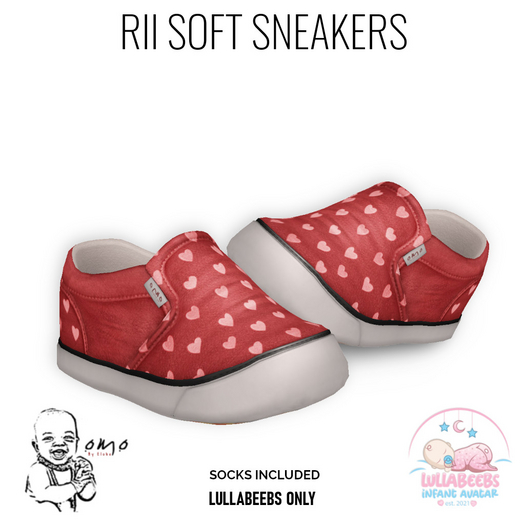 [E]. OMO SNEAKS+SOCKS HEARTS 