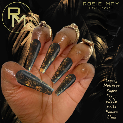 {RM}Black&Gold Coffin Nails