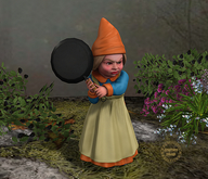 09 Mutresse-Attacking-Garden Lady Gnomes