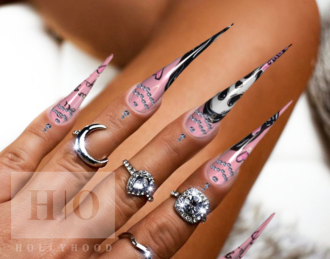 Hollyhood Stiletto Diamond Nails - Scream
