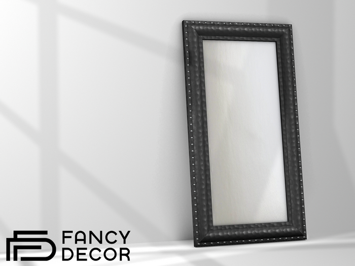 Fancy Decor: Miles Hammered Mirror