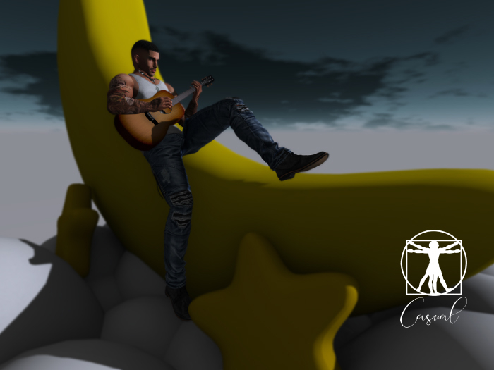 Moon :: Casual