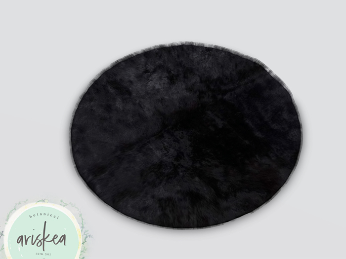 Ariskea [Morticia] Black Fur Rug