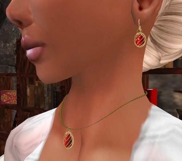 LunaC Blood Tear in Gold Set