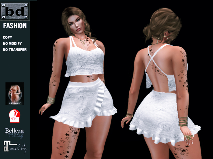 [bd]154 4 TOP AND SKIRT WHITE UNPACK