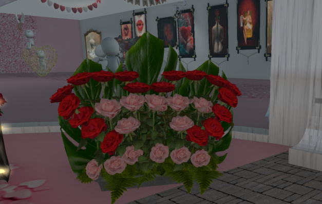 23 valen roses  red and pink bouquet