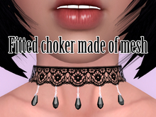 choker lace and onyx