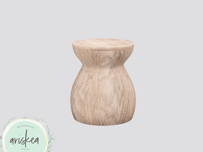 Ariskea[Oak] Accent Table