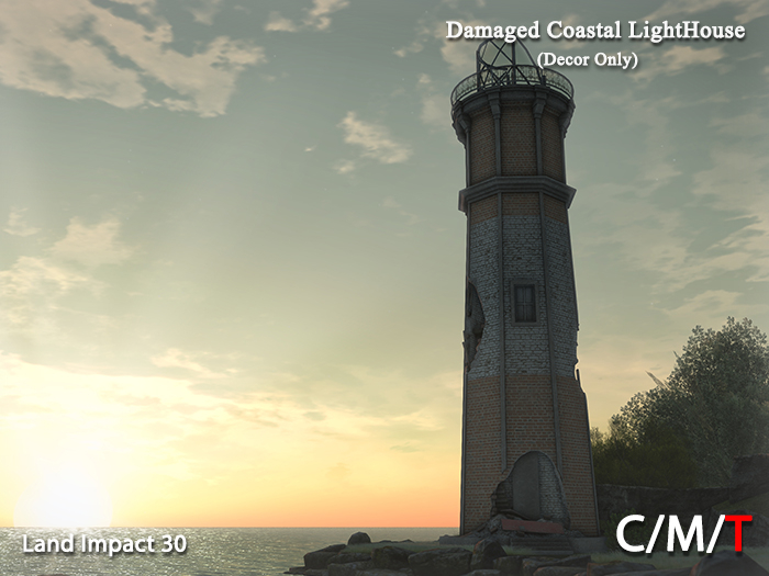 "Killer's" Damaged Coastal Lighthouse (Decor Only)