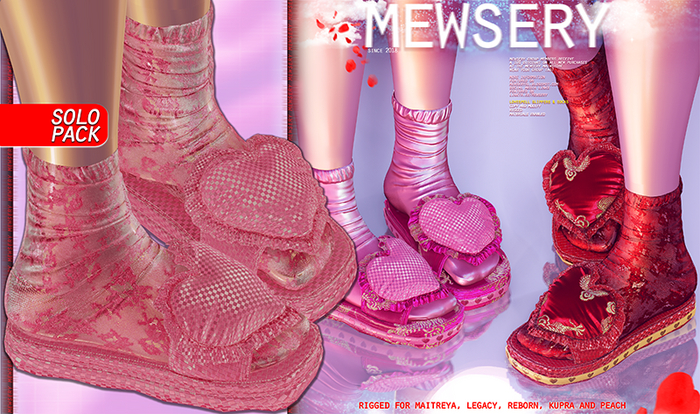 #MEWSERY Lovespell {#15 Check-Pink} Slides & Socks