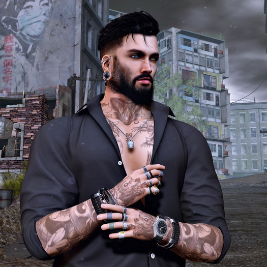 BB In My Thoughts Pose - M