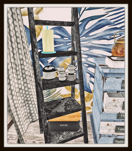 RHC SUMMER SHACK - Kitchen Shelf