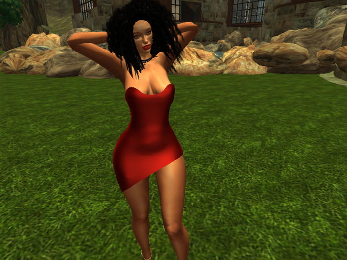 RED DRESS EDIPA MAITREYA