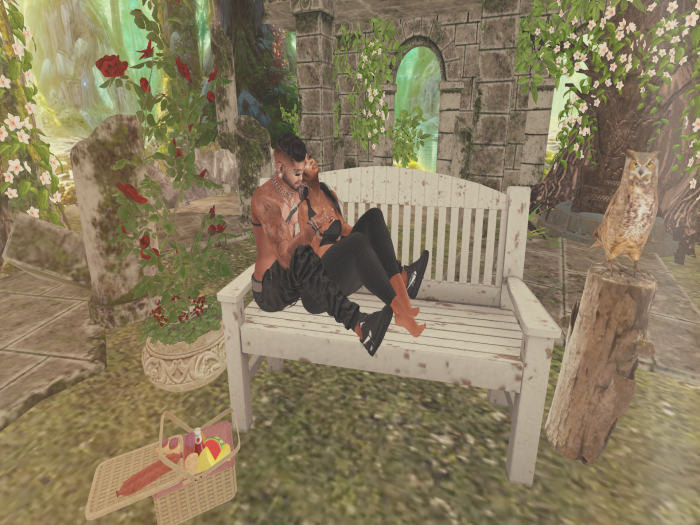 Park Bench Old ( Cuddle /  Slow Dance )