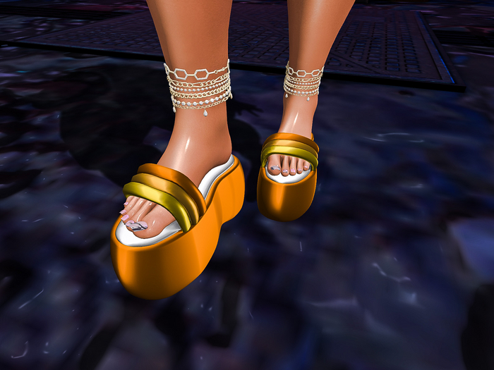 *Unicorn Trap* Elle Sandal Tangerine