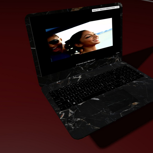 K MAC LAPTOP (media laptop)