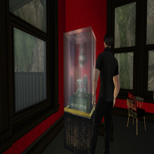 ~(DER)~ Heart stone case old glass