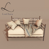 LouChara Francesca Sofa 