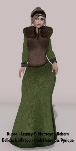 !!! Revna  !!!390a Green Medieval