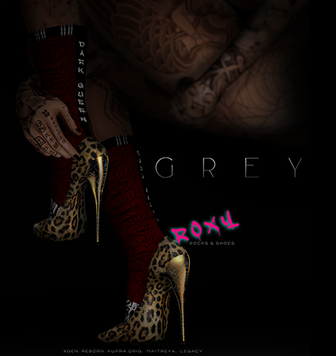 *BOXED* GREY- ROXY Socks & Shoes Set