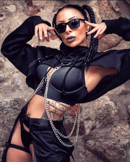 goth 18