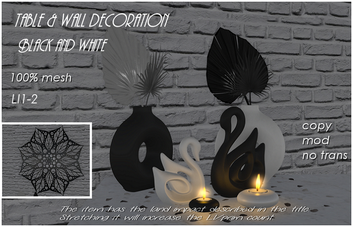 Black & white table decoration