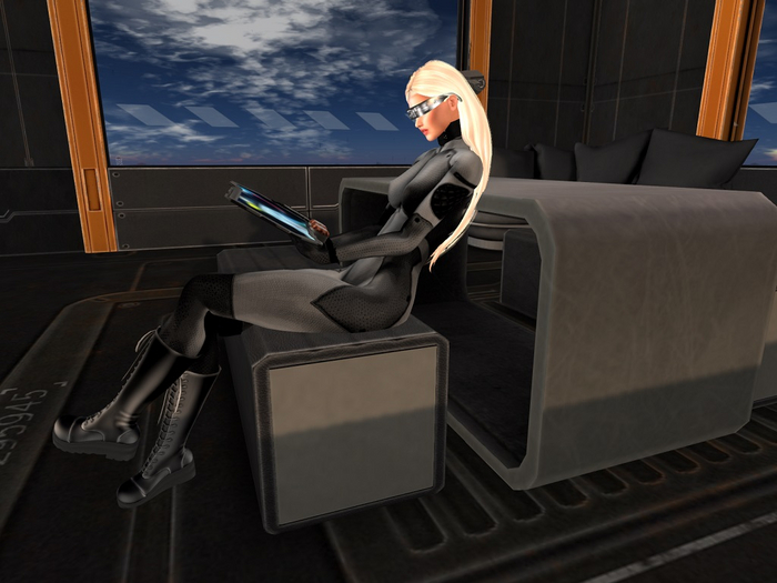 :DH: Space Station Rest room