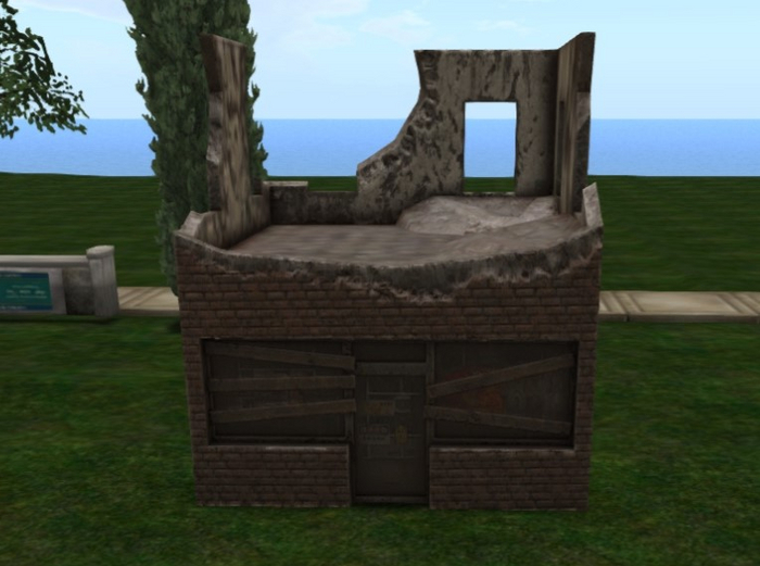 OLD BROCKEN ABANDONED STORE (2li)