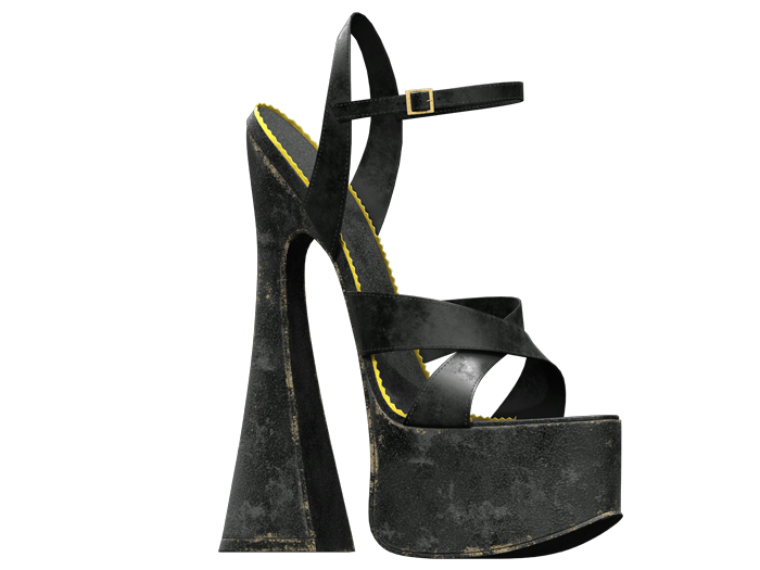 Bombshell Lucky / Black