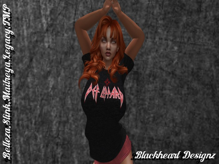 **Woman's Def Leppard Rock T-Shirt** 
