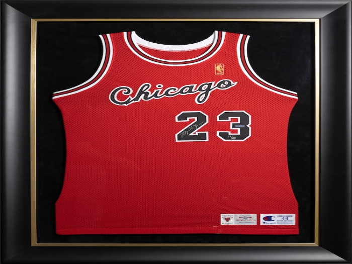 [CC] Autographed MJ Rookie Jersey Framed