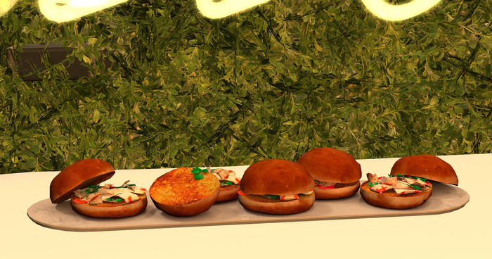 [S.S.] Shredded Crab on Toasted Roll