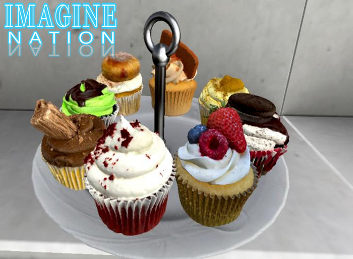 Imagine Cupcakes Plate