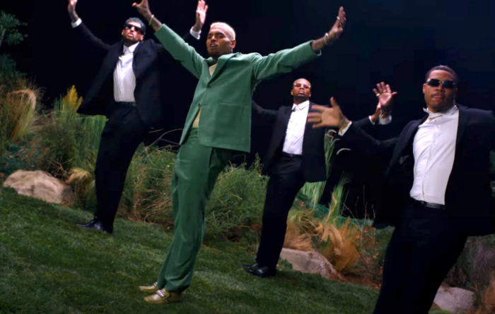 Chris Brown - Sensational  ft. Davido & Lojay Dancer