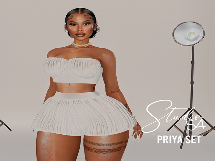 S.54 Priya Short White