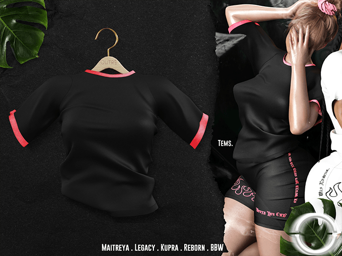 O U T R É  //  Tems TShirt : B/Red